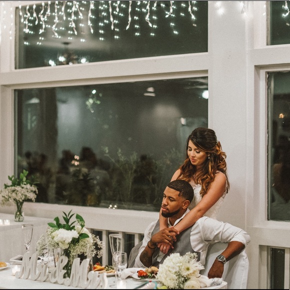 Meet your Posher, Danielle - Picture 3 of 3